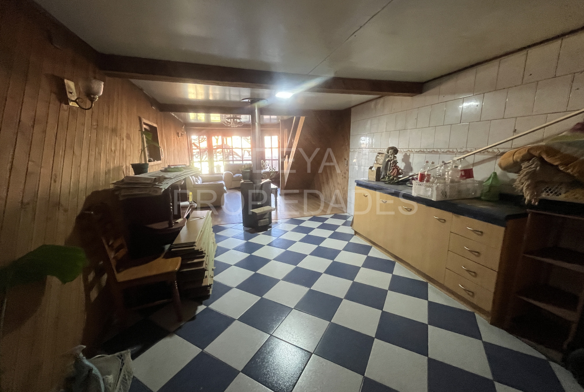 Casa esquina en Castro – Isla de Chiloé