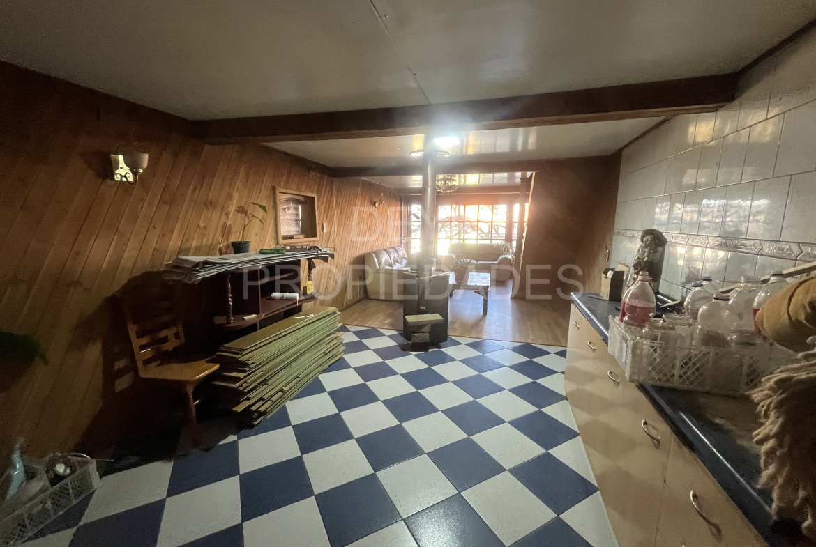 Casa esquina en Castro – Isla de Chiloé