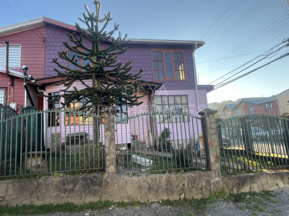 Casa esquina en Castro – Isla de Chiloé